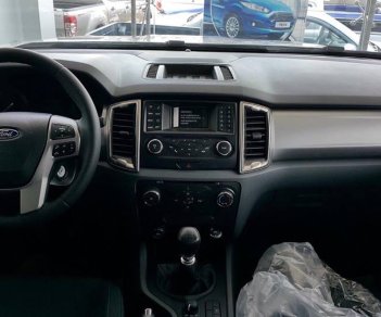 Ford Ranger 2.0 XLT MT 2018 - Bán ô tô Ford Ranger 2.0 XLT MT năm sản xuất 2018, nhập khẩu nguyên chiếc, giá tốt LH 0974286009