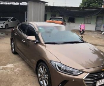 Hyundai Elantra 2.0 2016 - Cần bán Hyundai Elantra 2.0 năm 2016