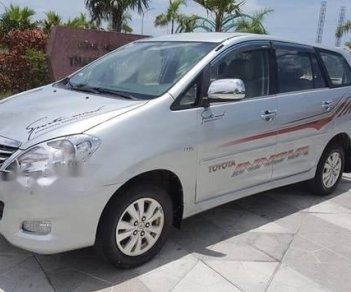 Toyota Innova   2010 - Bán xe Toyota Innova đời 2010, màu bạc