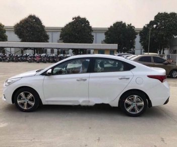 Hyundai Accent   2018 - Bán ô tô Hyundai Accent năm sản xuất 2018, màu trắng