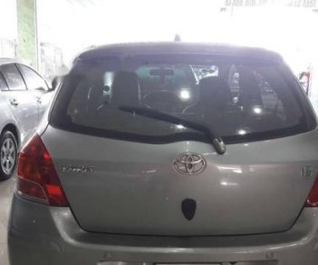 Toyota Yaris 2010 - Bán Toyota Yaris sản xuất năm 2010, màu xám  