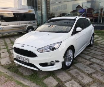 Ford Focus   2015 - Cần bán Ford Focus đời 2015, màu trắng, giá cạnh tranh