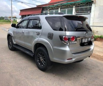 Toyota Fortuner   2015 - Cần bán Toyota Fortuner sản xuất 2015, màu bạc số sàn, giá chỉ 872 triệu