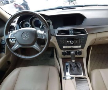 Mercedes-Benz C class C250 2014 - Bán Mercedes C250 sản xuất 2014 xe gia đình, giá chỉ 830 triệu