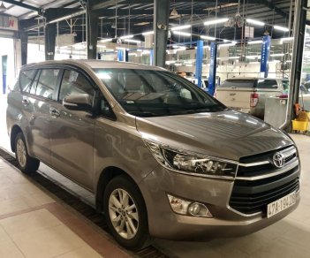 Toyota Innova 2016 - Cần bán xe Toyota Innova đời 2016, màu nâu