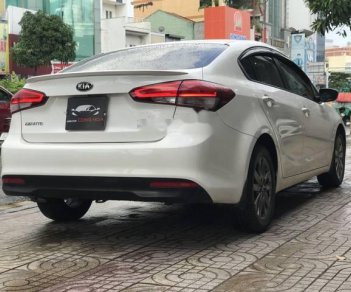 Kia Cerato 2016 - Bán ô tô Kia Cerato năm sản xuất 2016, màu trắng 