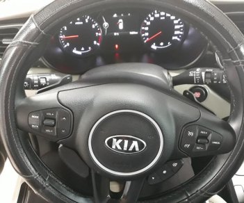 Kia Rondo GATH 2016 - Bán Kia Rondo GATH 2016 form 2017, đúng chất, màu trắng, giá TL, hỗ trợ góp