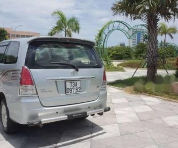 Toyota Innova   2010 - Cần bán Toyota Innova đời 2010 xe gia đình 