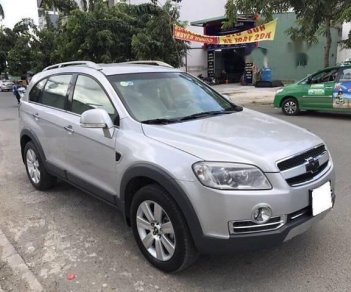 Chevrolet Captiva  LTZ  2009 - Cần bán gấp Chevrolet Captiva LTZ năm sản xuất 2009, màu bạc  