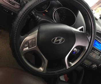 Hyundai Tucson AT 2011 - Cần bán gấp Hyundai Tucson sản xuất 2011, xe nhập