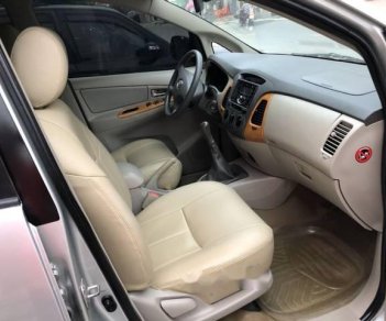 Toyota Innova   2.0G 2011 - Bán xe Toyota Innova G sản xuất 2011, màu bạc  