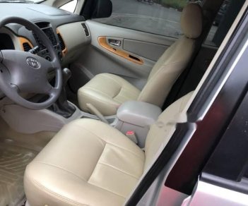 Toyota Innova   2.0G 2011 - Bán xe Toyota Innova G sản xuất 2011, màu bạc  