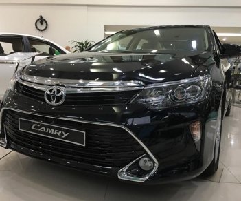 Toyota Camry 2018 - Bán Toyota Camry 2018, màu đen