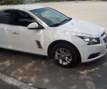 Chevrolet Cruze  LS  2015 - Bán Chevrolet Cruze LS đời 2015, màu trắng giá cạnh tranh