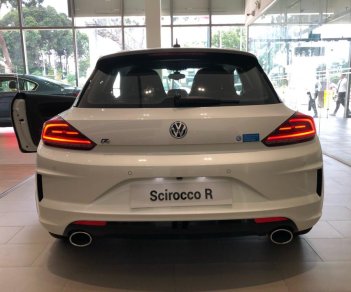 Volkswagen Scirocco 2017 - Bán Volkswagen Scirocco R đời 2017, màu trắng, nhập khẩu nguyên chiếc
