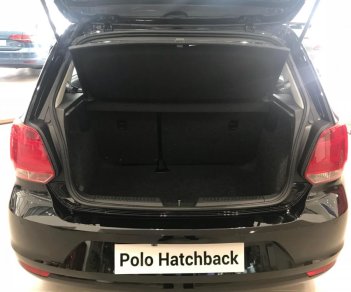 Volkswagen Polo 1.6 AT 2018 - VW Sài Gòn bán Polo Hatchback 2018 mới nhập, liên hệ đại lý để xem xe và được lái thử. Khuyến mãi tháng 9 siêu hot