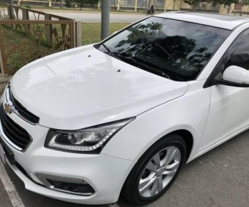 Chevrolet Cruze  1.8 LTZ 2017 - Bán Chevrolet Cruze 1.8 LTZ đời 2017, màu trắng số tự động