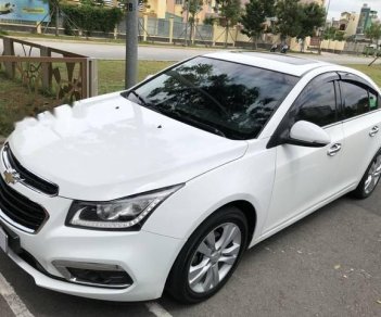 Chevrolet Cruze  1.8 LTZ 2017 - Bán Chevrolet Cruze 1.8 LTZ đời 2017, màu trắng số tự động