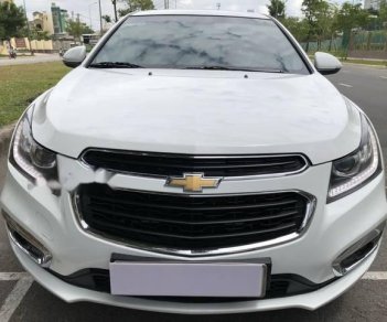 Chevrolet Cruze  1.8 LTZ 2017 - Bán Chevrolet Cruze 1.8 LTZ đời 2017, màu trắng số tự động