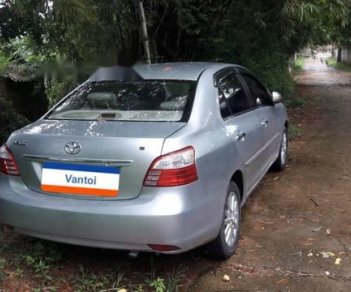 Toyota Vios E 2010 - Bán Toyota Vios E năm 2010, màu bạc, giá chỉ 309 triệu