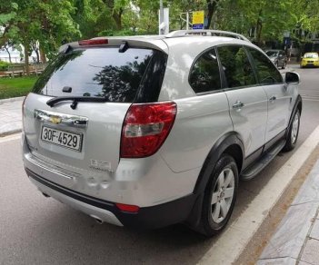 Chevrolet Captiva LT 2008 - Cần bán xe Chevrolet Captiva LT năm sản xuất 2008, màu bạc chính chủ, giá tốt