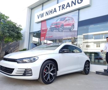 Volkswagen Scirocco GTS 2017 - Bán ô tô Volkswagen Scirocco GTS đời 2018, màu trắng, nhập khẩu