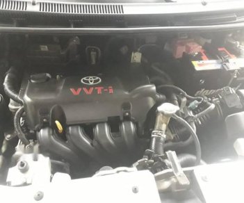 Toyota Vios   E 2010 - Bán Toyota Vios E 2010, màu bạc, giá 333tr