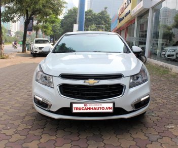 Chevrolet Cruze LT 2017 - Bán xe Chevrolet Cruze LT sản xuất năm 2017, màu trắng, giá chỉ 475 triệu