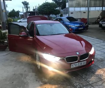 BMW 3 Series 320i  2014 - Cần bán xe BMW 3 Series 320i đời 2014, màu đỏ chính chủ