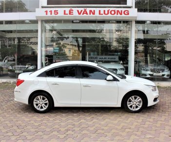 Chevrolet Cruze LT 2017 - Bán xe Chevrolet Cruze LT sản xuất năm 2017, màu trắng, giá chỉ 475 triệu