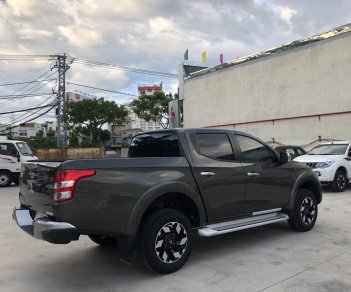 Mitsubishi Triton 2018 - Bán Mitsubishi Triton Mivec 2 cầu số tự động, đời 2018, full options, xe vip giá cực tốt. LH: 0905.91.01.99