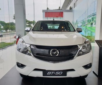 Mazda BT 50  2.2 MT 4x4 2018 - Bán xe Mazda BT 50 sản xuất 2018 màu trắng, giá chỉ 655 triệu, nhập khẩu