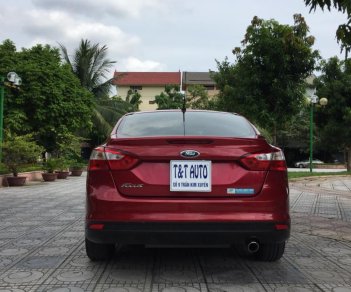 Ford Focus Titanium 2013 - Cần bán lại xe Ford Focus năm 2013 màu đỏ, 555 triệu