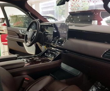 Lincoln Navigator Black Label 2018 - Bán Lincoln Navigator Black Label màu đen, nội thất nâu đỏ, mới 100%, giao ngay