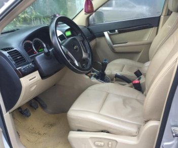 Chevrolet Captiva 2.4 LT 2008 - Bán xe Chevrolet Captiva 2.4 LT đời 2008, màu bạc còn mới