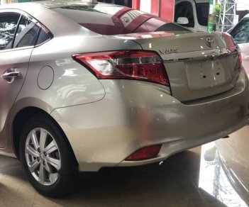 Toyota Vios G 2015 - Cần bán xe Toyota Vios G đời 2015, màu vàng xe gia đình, giá 497tr