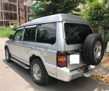 Mitsubishi Pajero 3.0 V6 2004 - Bán Mitsubishi Pajero 3.0 V6 năm sản xuất 2004, màu bạc, giá cạnh tranh