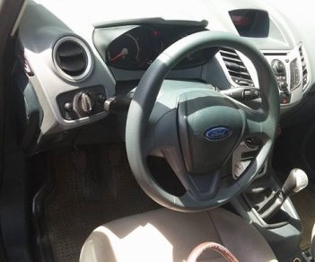 Ford Fiesta Trend 1.4 MT 2011 - Bán Ford Fiesta Xám 2011 MT, máy xăng, xe zin như cục pin