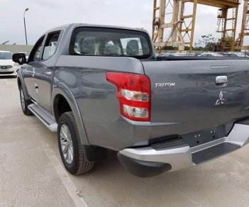 Mitsubishi Triton 4x2 AT Mivec 2018 - Bán Mitsubishi Triton 4x2 AT Mivec đời 2018, màu xám, xe nhập 