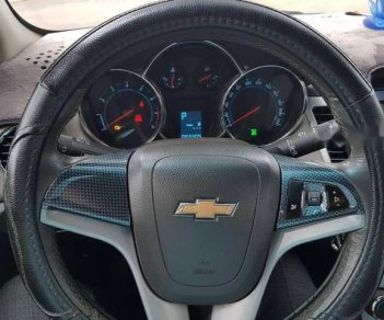 Chevrolet Cruze 2010 - Cần bán xe Chevrolet Cruze sản xuất năm 2010 