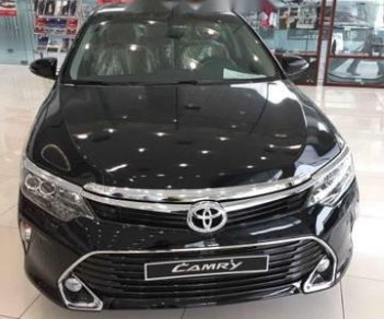 Toyota Camry 2018 - Bán xe Toyota Camry sản xuất năm 2018, giá tốt