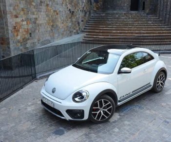 Volkswagen New Beetle 2018 - Ưu đãi mùa mưa với những phần quà hấp dẫn khi đặt mua trong tháng 9