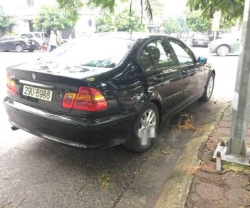 BMW 3 Series 318i 2004 - Bán xe BMW 3 Series 318i sản xuất 2004, màu đen, xe nhập chính chủ, giá chỉ 225 triệu