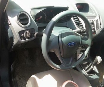Ford Fiesta 1.4MT 2012 - Cần bán xe Ford Fiesta 2012 số sàn, màu xám bạc