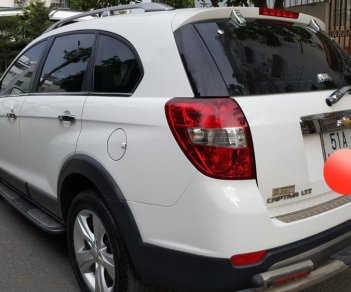 Chevrolet Captiva LTZ 2013 - Bán Chevrolet Captiva LTZ số tự động, máy Ecotec, đời cuối 2013, màu trắng, xe đẹp