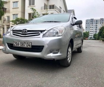 Toyota Innova 2.0G 2011 - Xe Toyota Innova 2.0G đời 2011, màu bạc