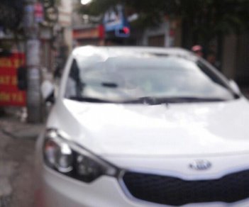 Kia K3 AT 2015 - Bán xe Kia K3 sx 2015, màu trắng số tự động