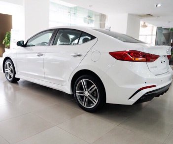 Hyundai Elantra Sport 2018 - Xe Hyundai Elantra Sport 1.6 Turbo 2018 - 729 triệu. Liên hệ em Huy 01652246422