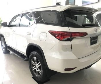 Toyota Fortuner  MT 2018 - Bán xe Toyota Fortuner MT 2018, màu trắng, mới 100%