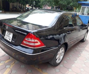 Mercedes-Benz C class   2004 - Bán xe Mercedes sản xuất năm 2004, màu đen 